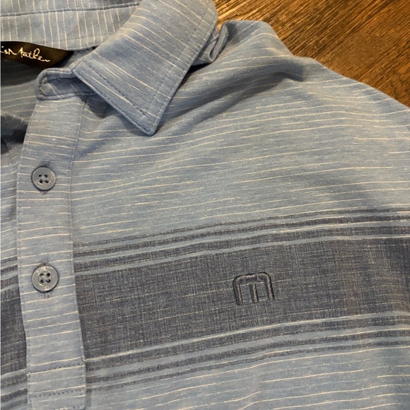 Travis Mathew Men Pima Blend Polo Shirt Medium Short Sleeve Golf Casual Wear Fit - Picture 2 of 5